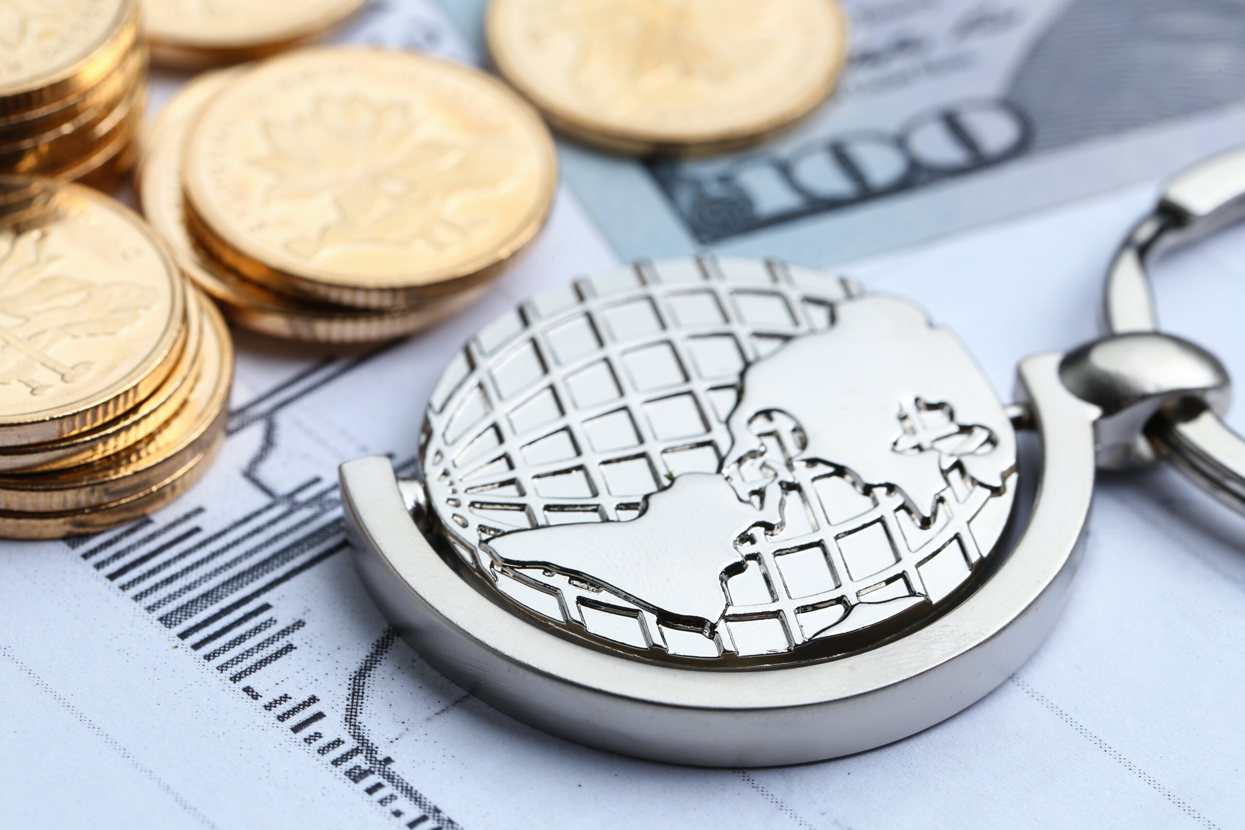 Conheça os benefícios da aplicação de recursos financeiros em ativos no exterior